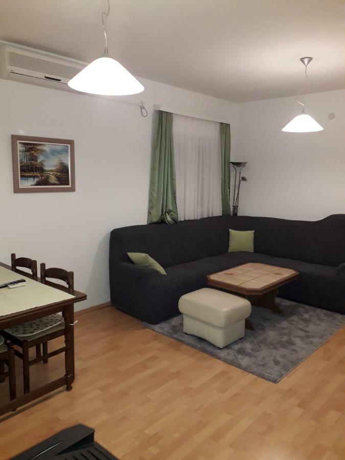 Apartments Knezevic Makarska Exterior foto